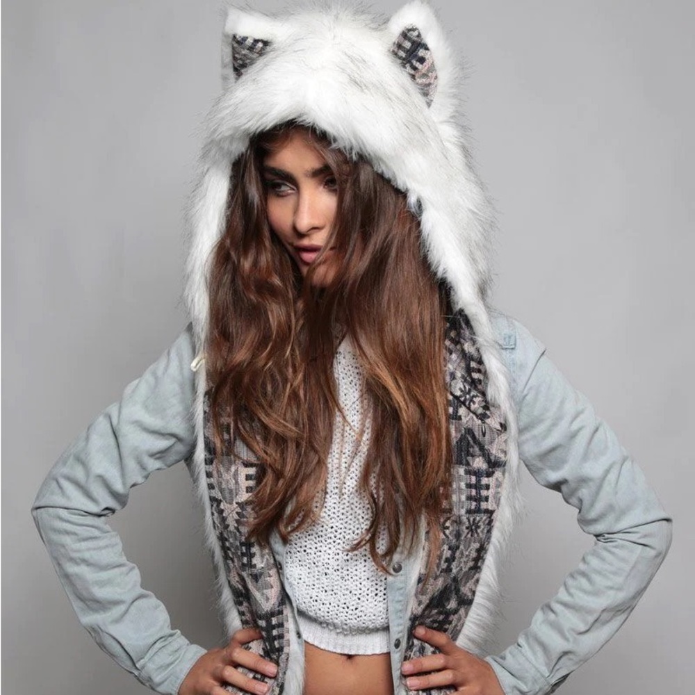 Limited Edition Husky Spirit Hood